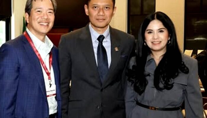 Annisa Pohan Apresiasi dan Banggakan Suami Tercintanya AHY