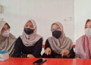 Miris! Guru Honorer di Bekasi Keluhkan Pemotongan Gaji Sepihak, Tak Ada BPJS dan Slip Gaji