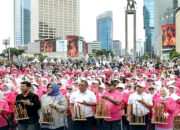 Dinas Sosial DKI Jakarta Meriahkan 15th World Angklung’s Day Bersama Para Lansia