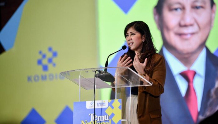 Menkomdigi Apresiasi Dedikasi Relawan TIK dan Pegiat Literasi Digital dalam Penanganan Bencana