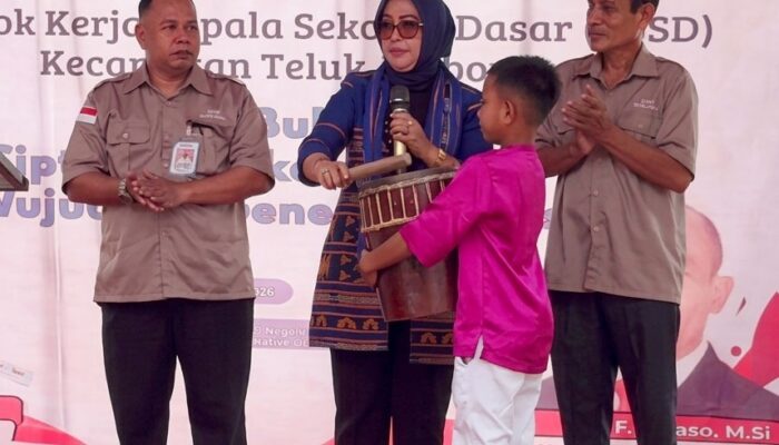 Buka Lomba Anti Perundungan, Wawali Ambon Tekankan Pembentukan Karakter Siswa