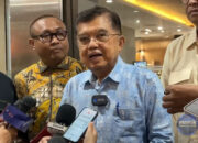 JK Sarankan Jokowi Tunjukkan Ijazah, Dokter Tifa Pertanyakan Isyarat di Baliknya