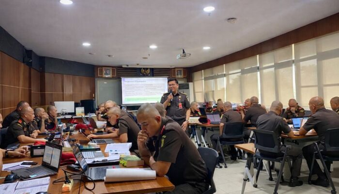 Muttaqin Harahap Ajari Calon Jaksa Kuasai Pembuktian Pidana ITE