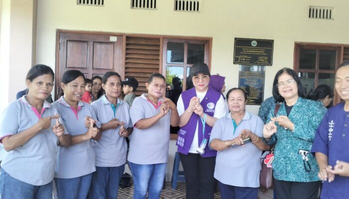 Lisa Wattimena Dorong Kader Posyandu Lebih Proaktif Layani Warga