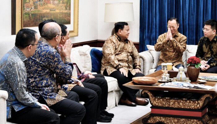 Prabowo Saksikan Penandatanganan MoU Danantara-Hisense di Kertanegara