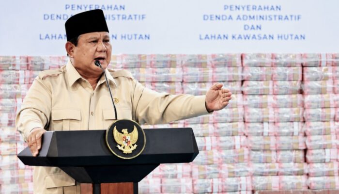 Prabowo Murka Bunga Kredit Rakyat Miskin Capai 24 Persen: “Ini Negara Pancasila atau Bukan?”