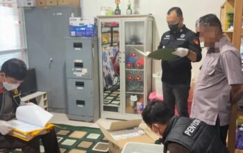 Kejari HSU Geledah 5 Lokasi Terkait Dugaan Korupsi Pengadaan Masker Covid-19
