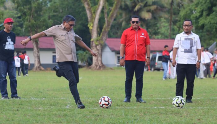 Wali Kota: Sepak Bola Jadi Sarana Bentuk Kedisiplinan Generasi Muda di Ambon