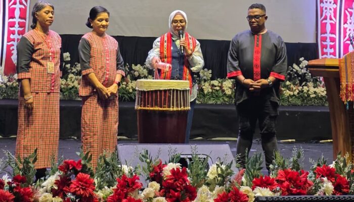 Wawali: Pendidikan Harus Lahirkan Generasi Cerdas yang Mencintai Budaya