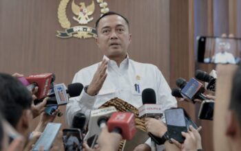 BEM SI Ultimatum Pemerintah 18 Hari, Kapolri hingga Istana Buka Suara
