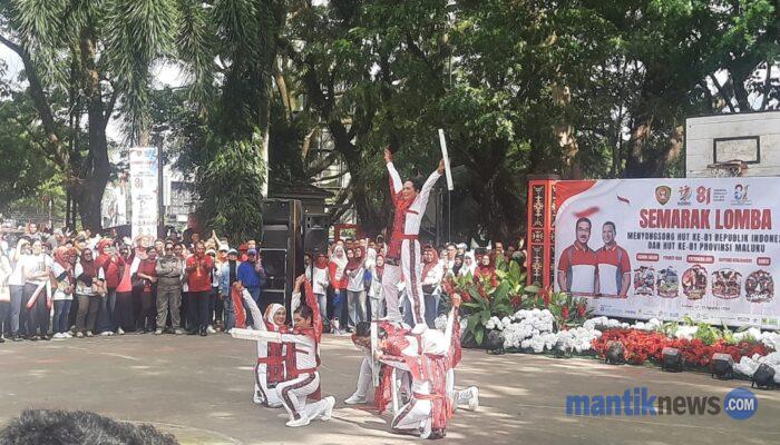 Tim Sekretariat DPRD Maluku Pukau Penonton di Lomba Tari Kreasi