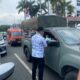 Pemkot Ambon Bagikan 5.000 Masker, Risakotta Imbau Warga Waspadai Paparan Asap Karhutla